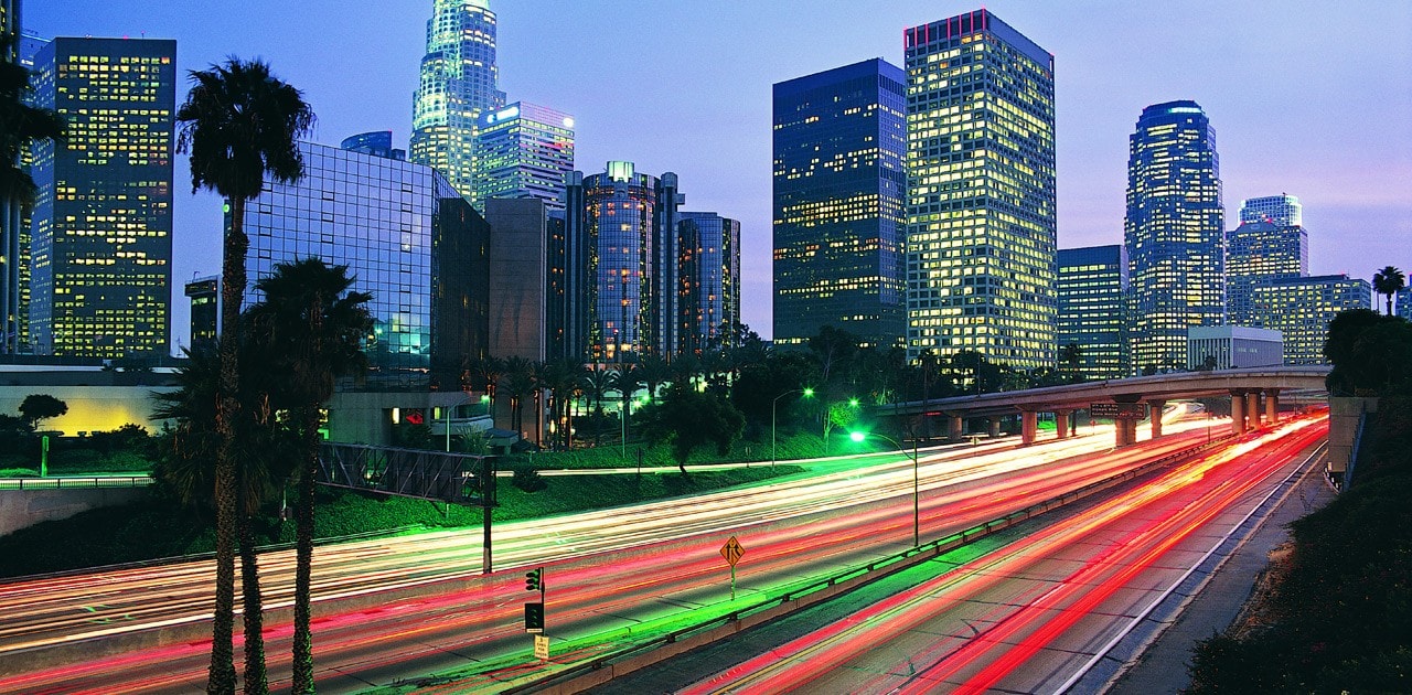 article-internet-of-things-city-lights article-internet-of-things-city-lights