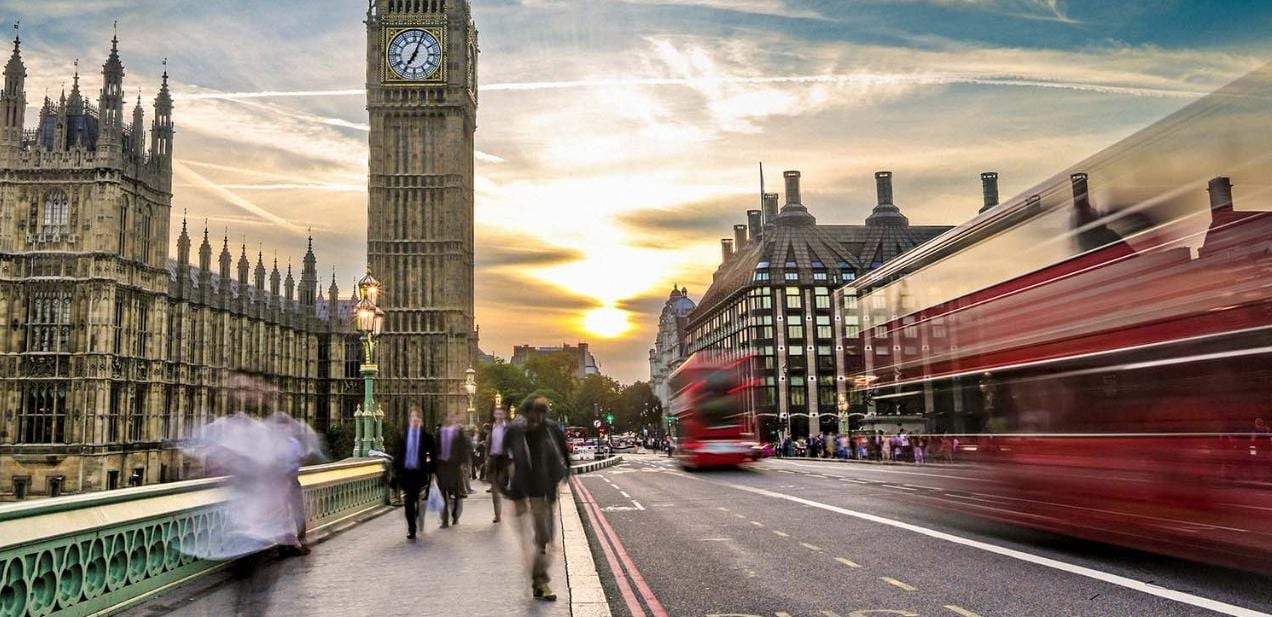 Sunset in Houses of Parliament - London