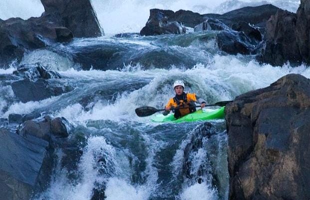 Kayakers running Great Falls of the Potomac River
