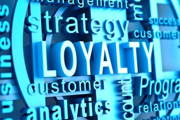 Article Four ways retailers use analytics to improve customer loyalty