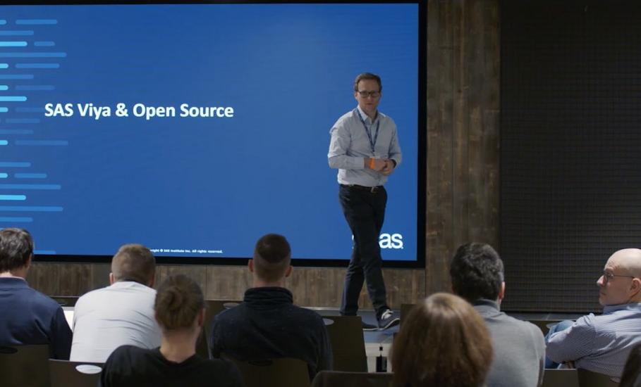 Man presenting SAS solutions in front of audience