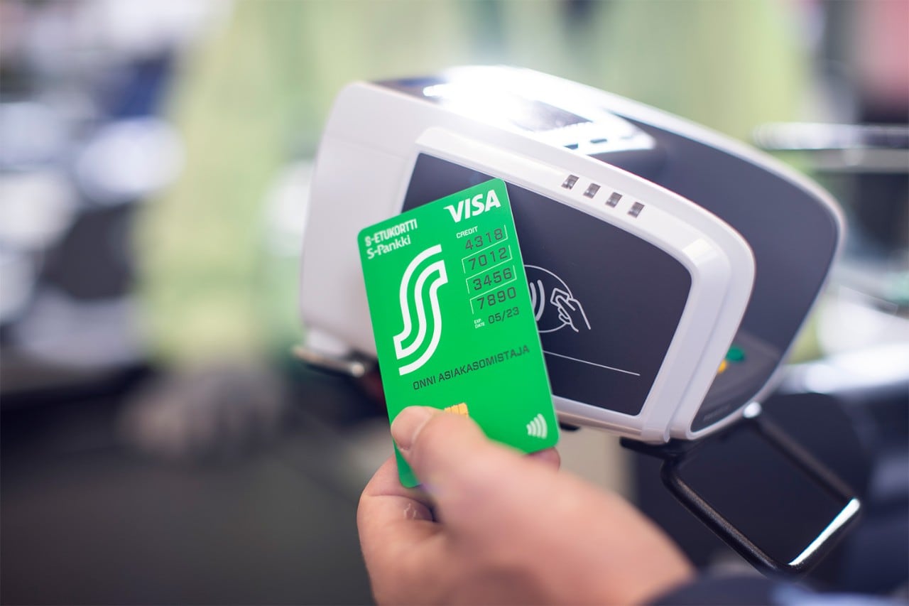 S-Bank credit card being used